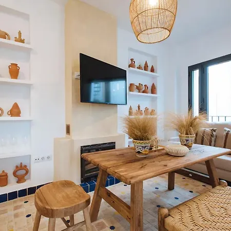 Apartment Downtown Penthouse With Views Mora